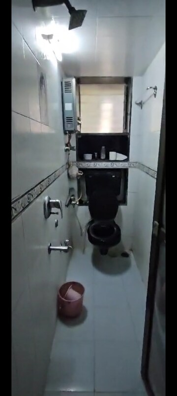 Attached Bathroom in 2 BHK Apartment at Ghatkopar West – for Rent