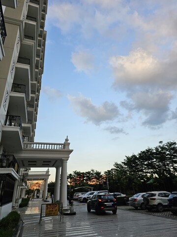 3 BHK Apartment – Exterior View View at Omaxe The Palace, Gomti Nagar - for Rent