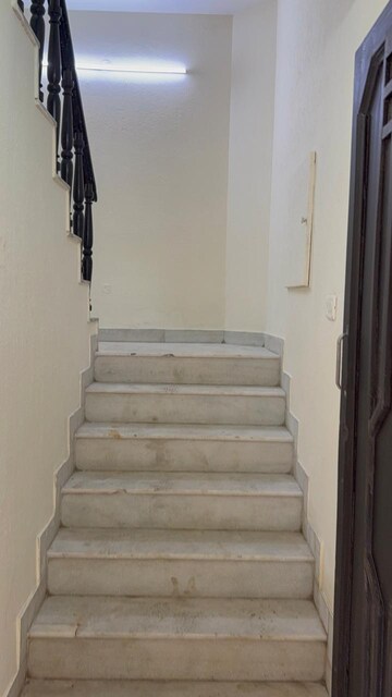 Staircase in 3 BHK Builder Floor at Sukhdev Vihar – for Rent