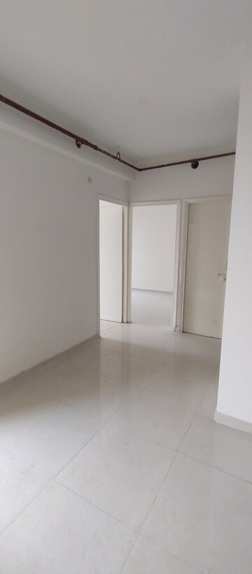 Room in 2 BHK Apartment at Signature The Millennia 2, Sector 37d – for Rent