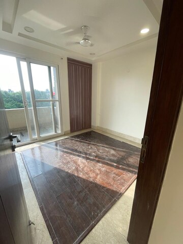 Bedroom in 3 BHK Builder Floor at Chittaranjan Park – for Rent