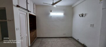 Room in 2 BHK Builder Floor at Greater Kailash I – for Rent