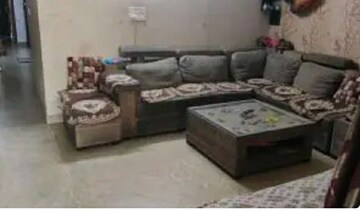 Living Room in 2.5 BHK Builder Floor at Ramesh Nagar – for Rent