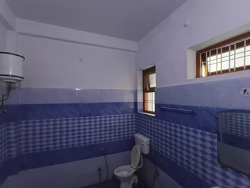Bedroom in 2 BHK Independent House at Vineet Khand – for Rent