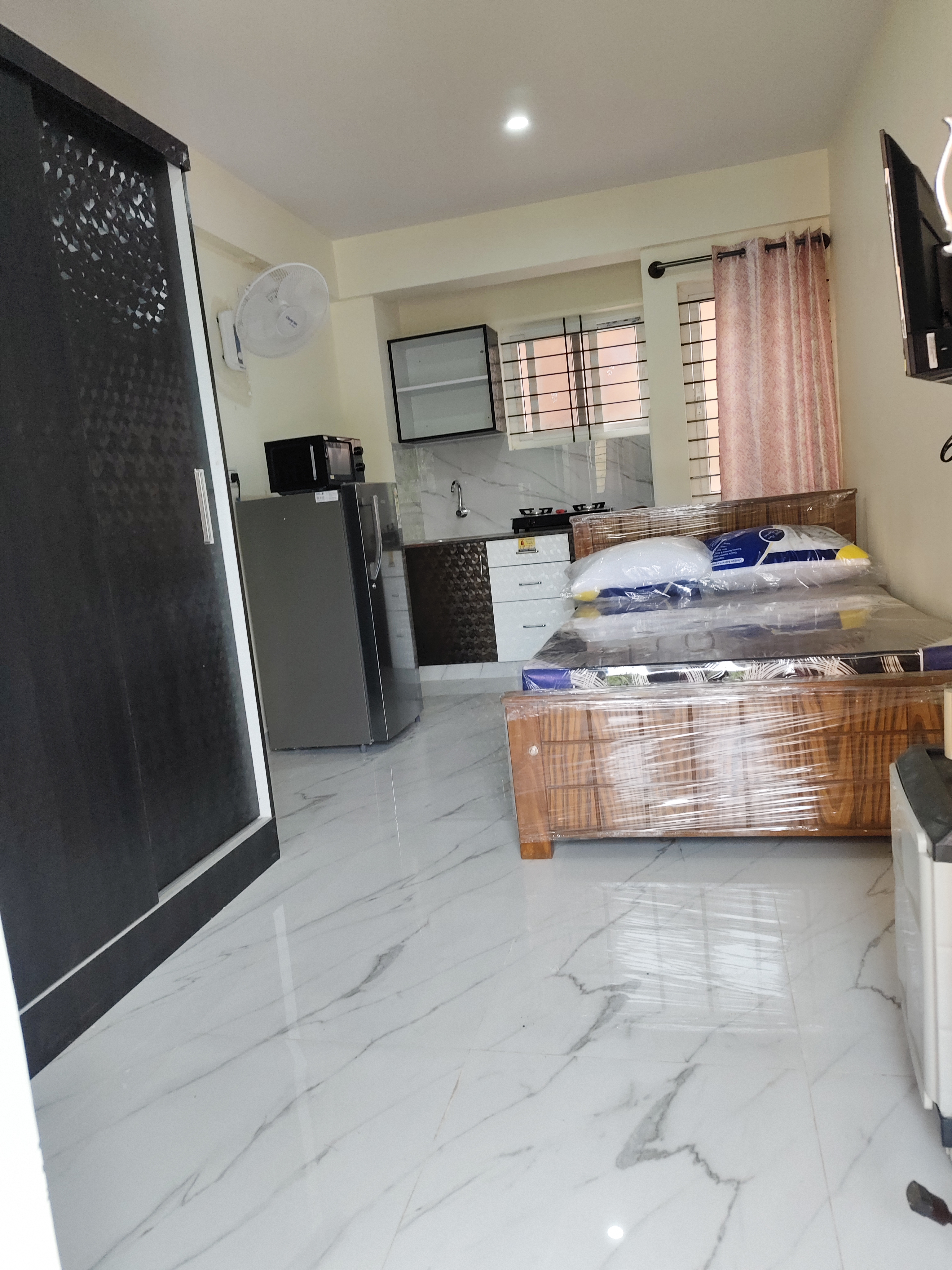 1 RkApartment For Rent in New Flat