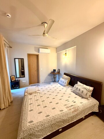 Bedroom in 3.5 BHK Builder Floor at Kohli One Malibu Town, Sector 47 – for Rent