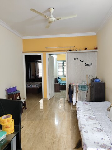 Living Room in 2 BHK Apartment at Indiranagar – for Rent