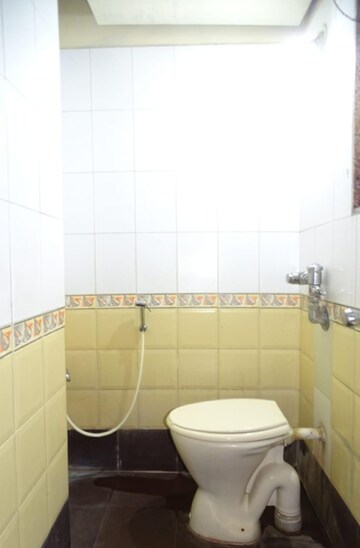 Attached Bathroom in 2 BHK Apartment at Suncity Complex, Powai – for Rent