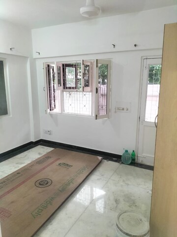 Room in 1.5 BHK Builder Floor at S 27 Luxury Homes, Greater Kailash I – for Rent