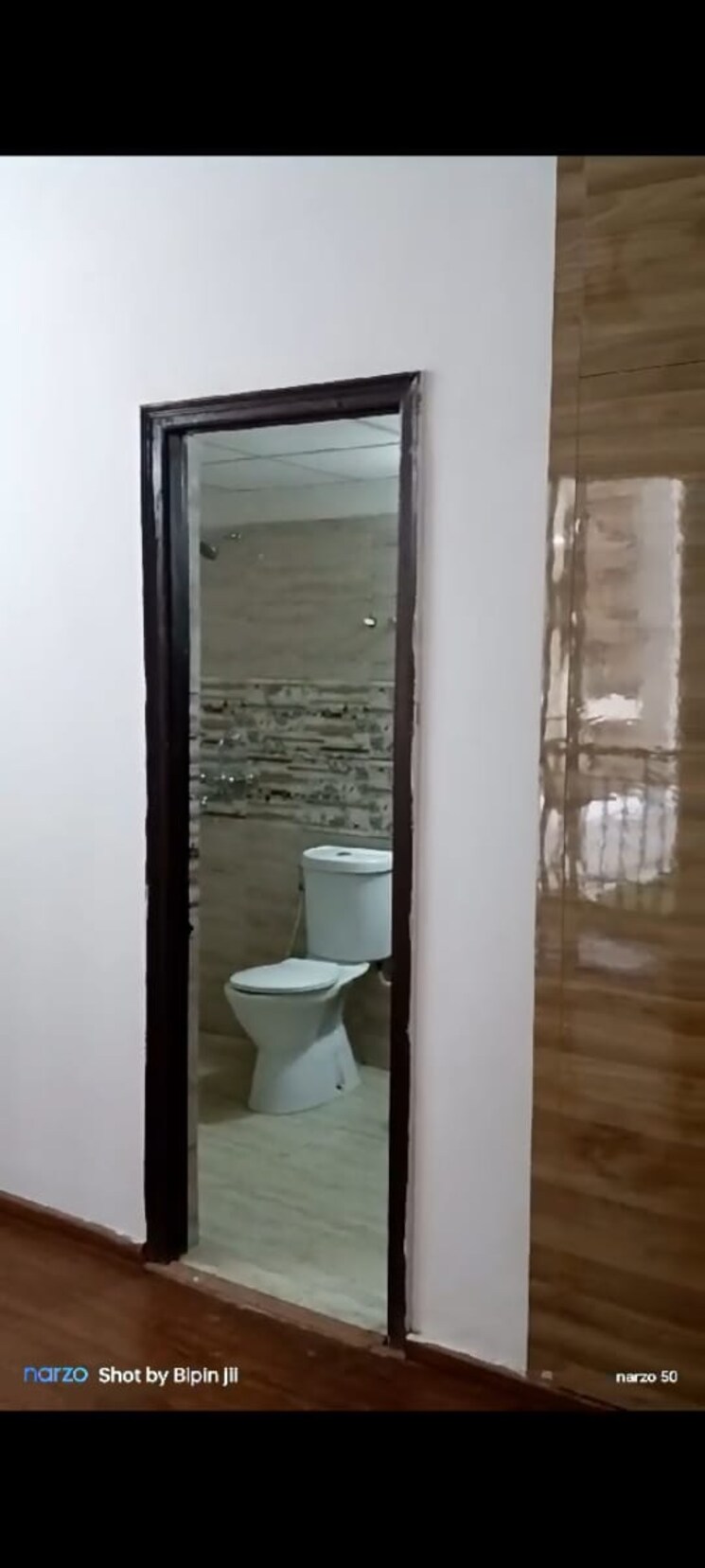 Bathroom, amrapali-golf-homes 2 Bedroom 835 Sq.Ft. Apartment In Sector 4 Greater Noida Greater Noida 9121436