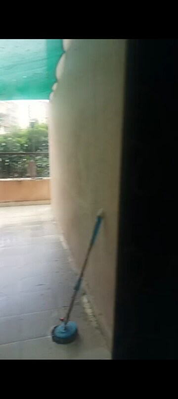  2.5 BHK Apartment at Gaur City 5th Avenue, Sector 4 Greater Noida – for Rent