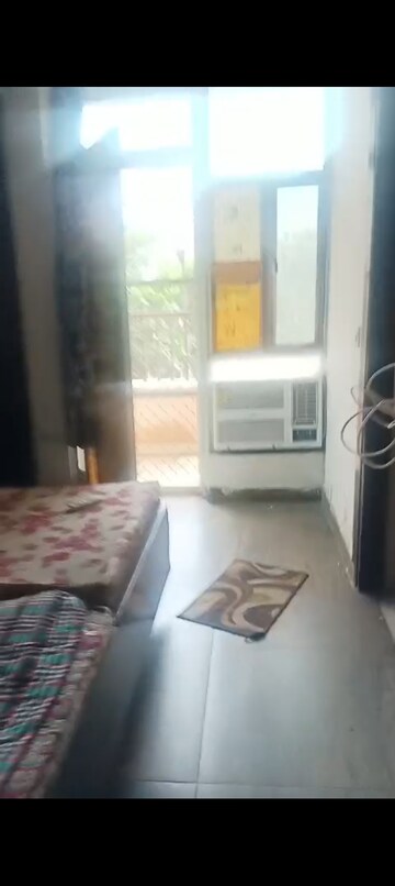 Bedroom in 2.5 BHK Apartment at Gaur City 5th Avenue, Sector 4 Greater Noida – for Rent