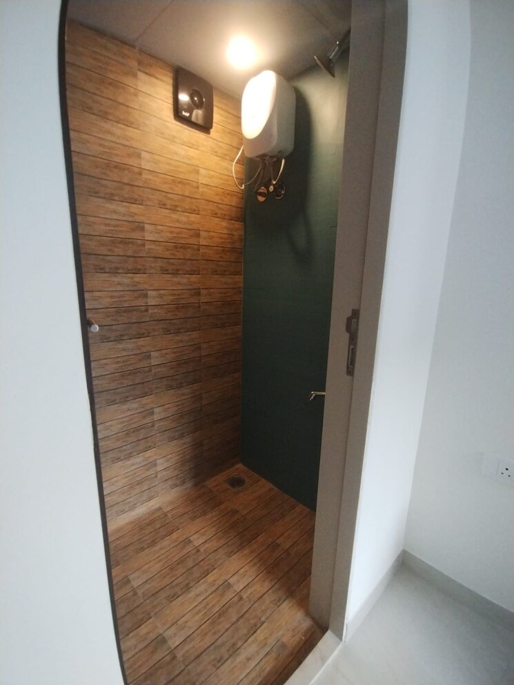 Attached Bathroom, lodha-majiwada-tower-5 1 Bedroom 317 Sq.Ft. Apartment In Majiwada Thane 9121447