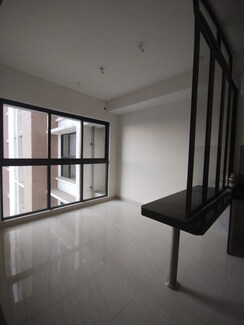 1 BHK Apartment For Sale in Lodha Majiwada Tower 5