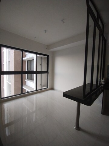 1 BHK Apartment For Sale in Lodha Majiwada Tower 5, Majiwada