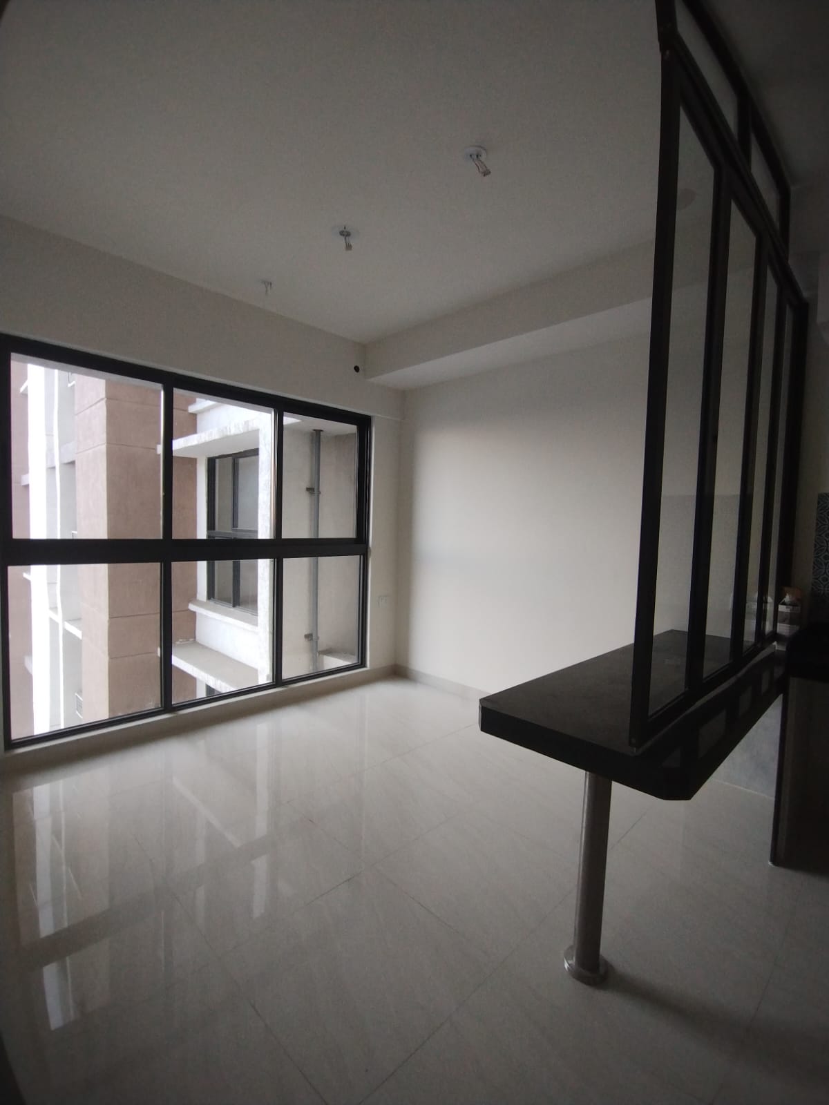 1 BHK Apartment For Sale in Lodha Majiwada Tower 5