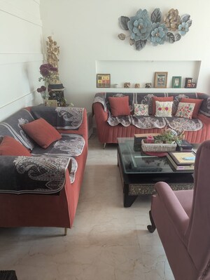 Living Room in 4 BHK Builder Floor at Saket – for Sale