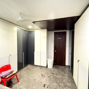 Bedroom in 4 BHK Builder Floor at Hauz Khas – for Sale