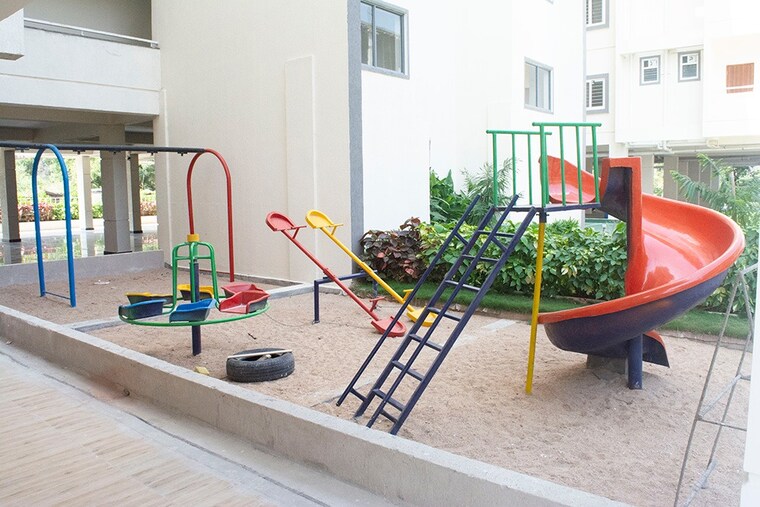 Balcony, chilcon-mayan 2.5 Bedroom 1370 Sq.Ft. Apartment In Manikonda Hyderabad 9121460
