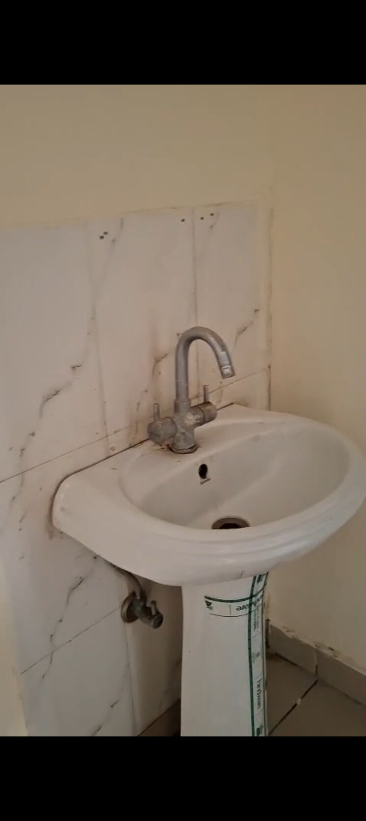 Bathroom, panchsheel-greens 2 Bedroom 775 Sq.Ft. Apartment In Sector 16 Greater Noida Greater Noida 9121472