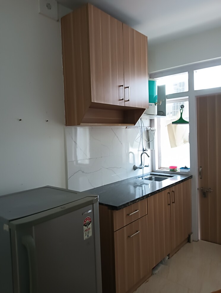 Kitchen, emaar-emerald-floors-premier 1 RK 275 Sq.Ft. Apartment In Sector 65 Gurgaon 9121470