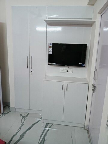Furnished Amenities in 1 RK Apartment at Emaar Emerald Floors Premier, Sector 65 – for Rent