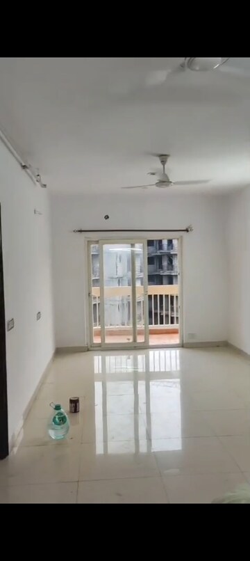 3.5 BHK Apartment For Rent in Aashiyana Homes, Gaur City 1