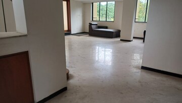 Room in 4 BHK Penthouse at Uttam Tower, Yerawada – for Rent