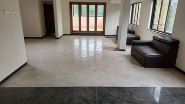 Room in 4 BHK Penthouse at Uttam Tower, Yerawada – for Rent