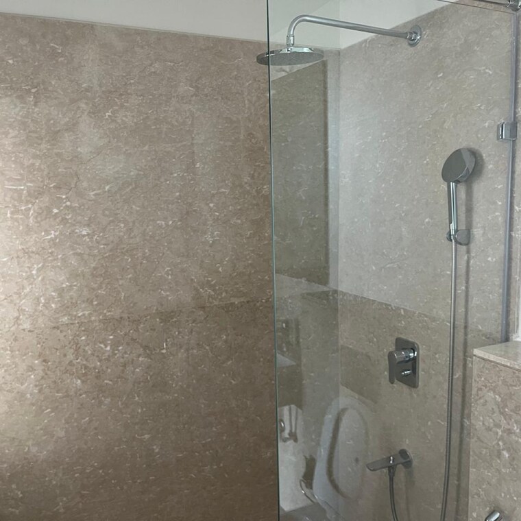 Bathroom, piramal-mahalaxmi-central-tower-2 3 Bedroom 1460 Sq.Ft. Apartment In Arthur rd Mumbai 9121501