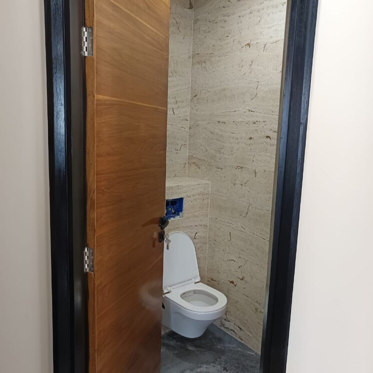 Bathroom, omkar-1973 3 Bedroom 1900 Sq.Ft. Apartment In Century Bazar Mumbai 9121506