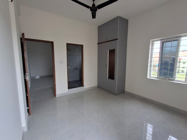 Room, jp-lake-view 2 Bedroom 750 Sq.Ft. Builder Floor In Electronic City Phase I Bangalore 9121504