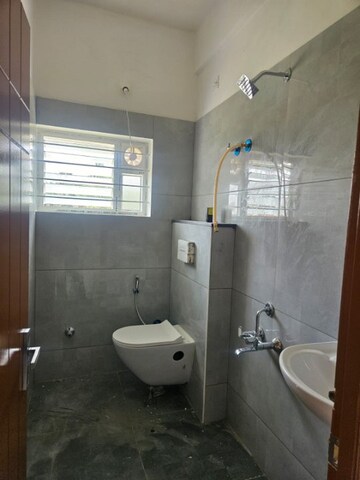 Bathroom in 1 BHK Builder Floor at JP Lake View, Electronic City Phase I – for Rent