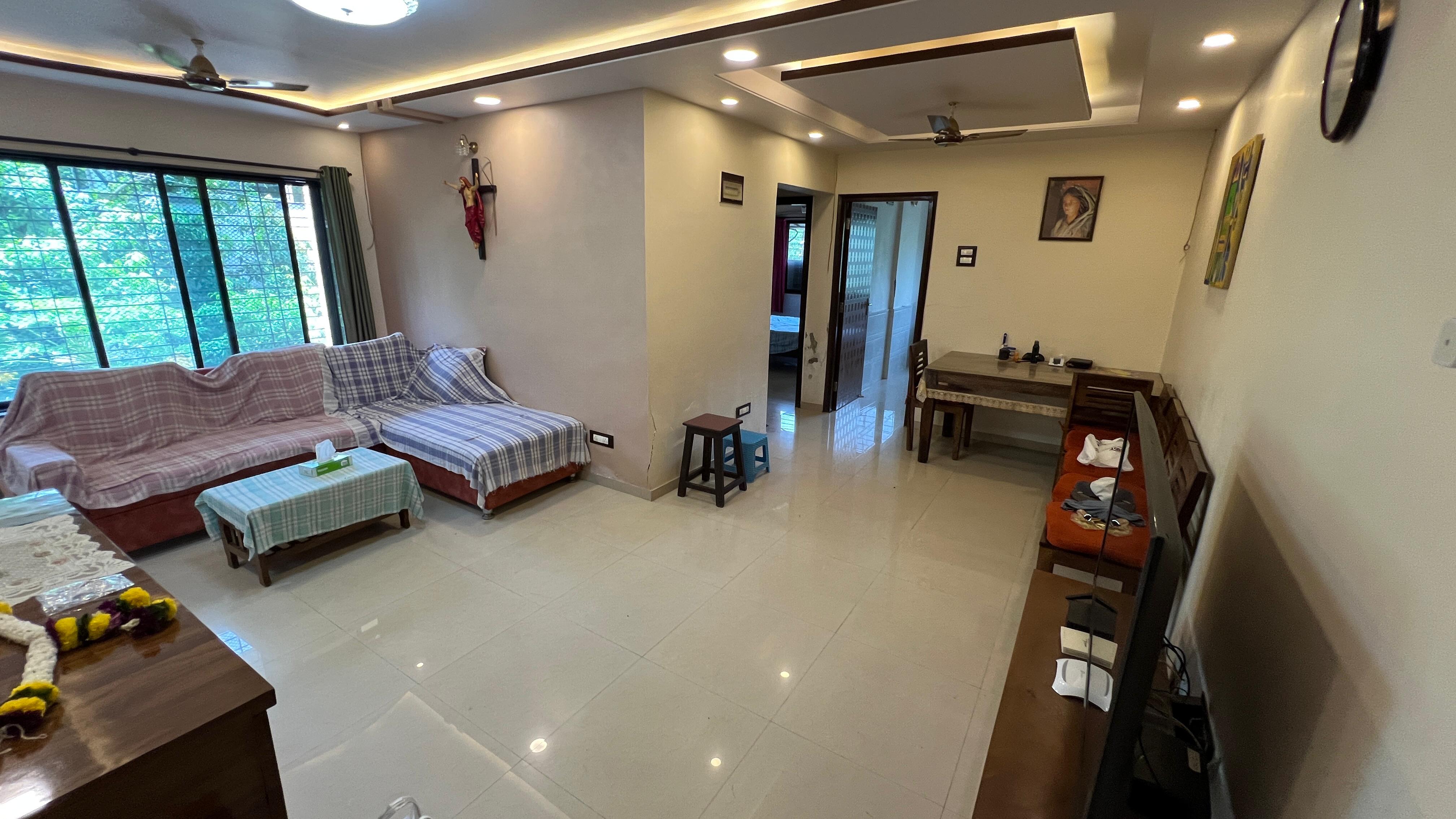 2 BHK 700 Sq.Ft. Apartment in Agarwal And Doshi Complex