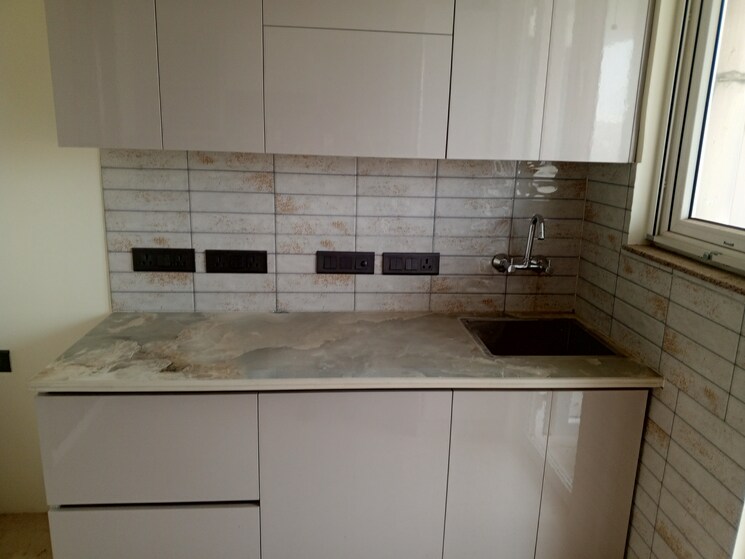 Kitchen, shakti-the-sky-lark-apartment 3 Bedroom 2400 Sq.Ft. Apartment In Sector 52 Gurgaon 9121547