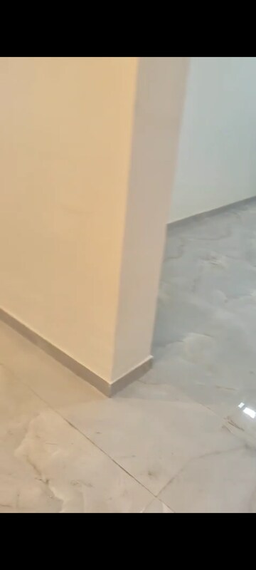 Room in 2.5 BHK Apartment at Fortune Vue, Jacob Circle – for Sale