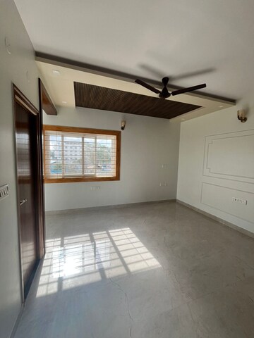 Room in 3.5 BHK Independent House at Shubh Enclave Bangalore, Harlur – for Sale