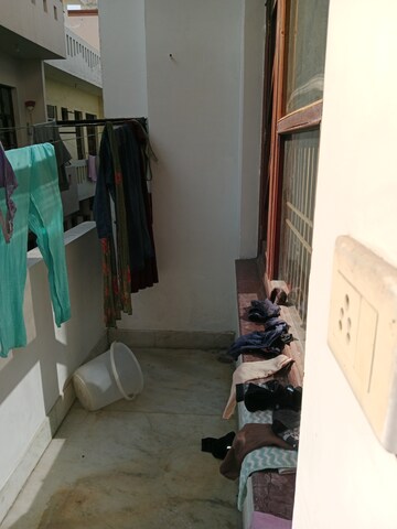 Team Area in 2 BHK Builder Floor at Sector 13 – for Rent