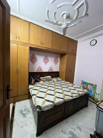 Bedroom in 1.5 BHK Builder Floor at Ramesh Nagar – for Rent