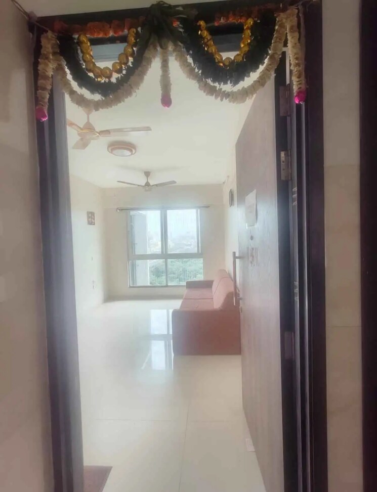 Living Room, sheth-zuri 2 Bedroom 850 Sq.Ft. Apartment In Laxmi Nagar Thane 9121616