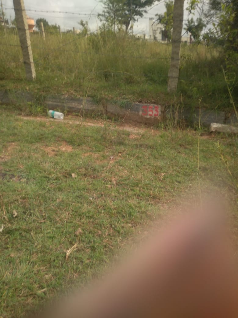 Plot For Sale in Madhu Site