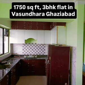 Kitchen in 3.5 BHK Apartment at Sg Homes, Vasundhara Sector 4 – for Sale