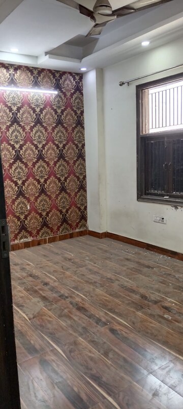 Bedroom in 2 BHK Builder Floor at Maan Sona Apartments, Shahberi – for Sale