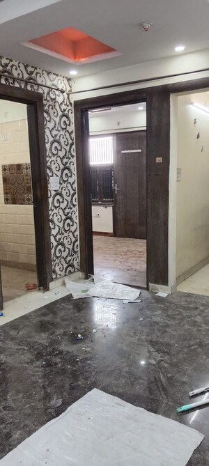 Parking in 2 BHK Builder Floor at Maan Sona Apartments, Shahberi – for Sale