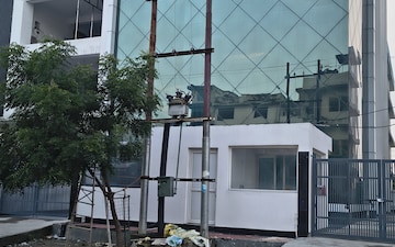 Warehouse For Rent in Sector 88