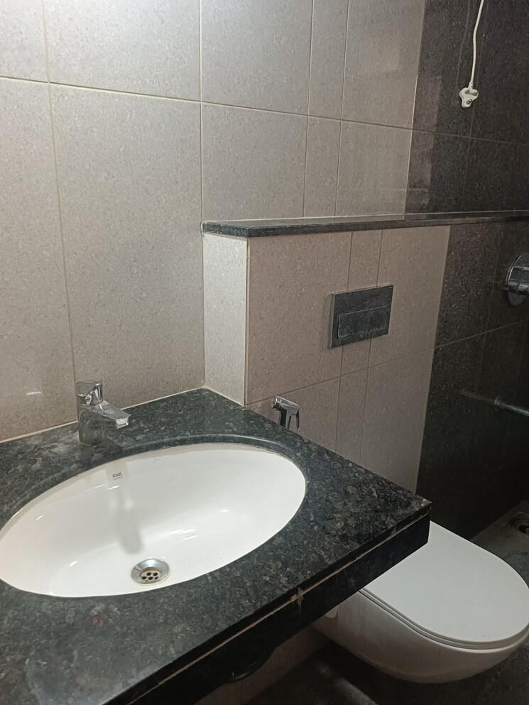 Bathroom, gera-world-of-joy 2.5 Bedroom 1200 Sq.Ft. Apartment In Kharadi Pune 9121643