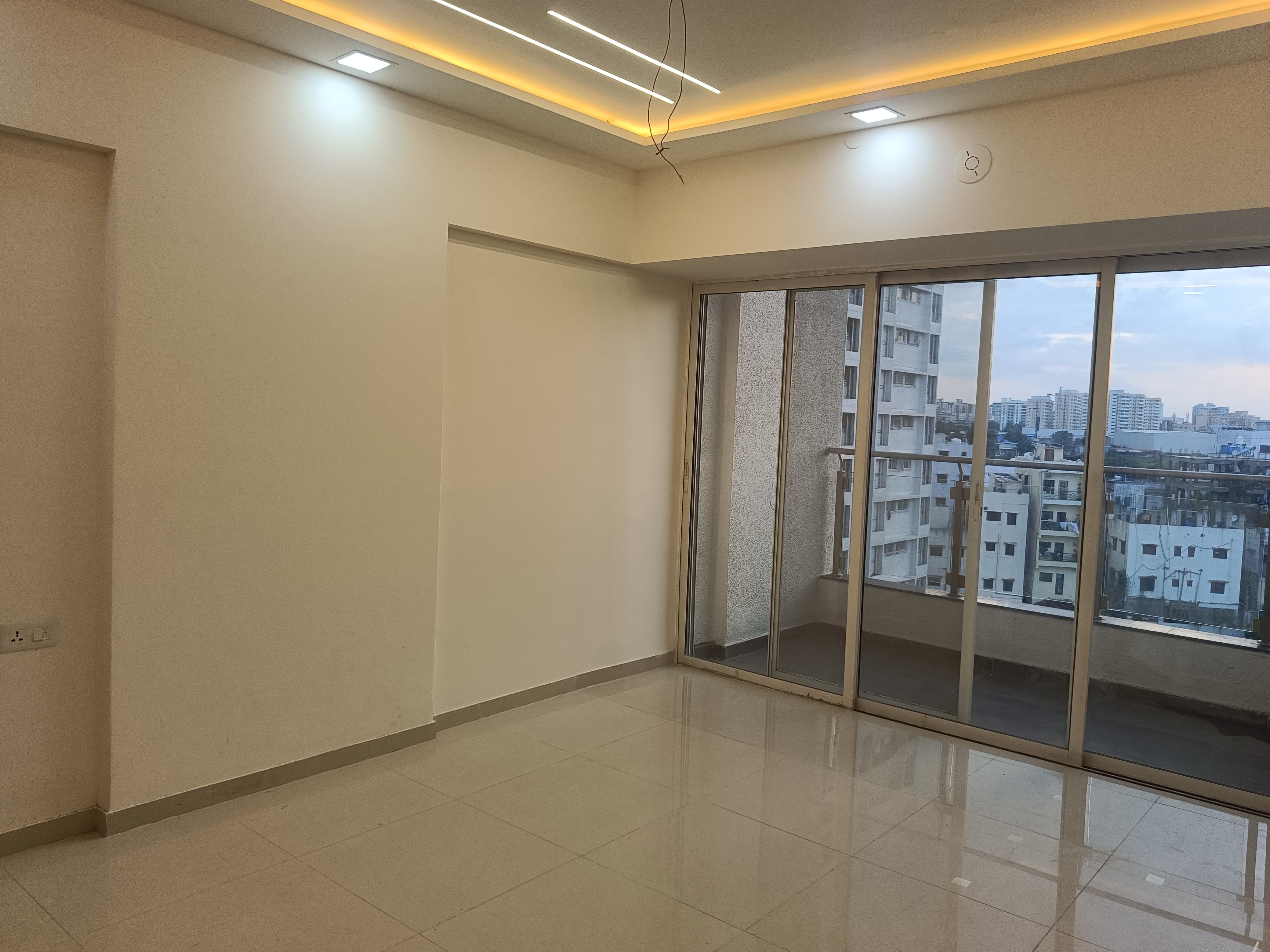 2.5 BHK Apartment For Rent in Gera World of Joy