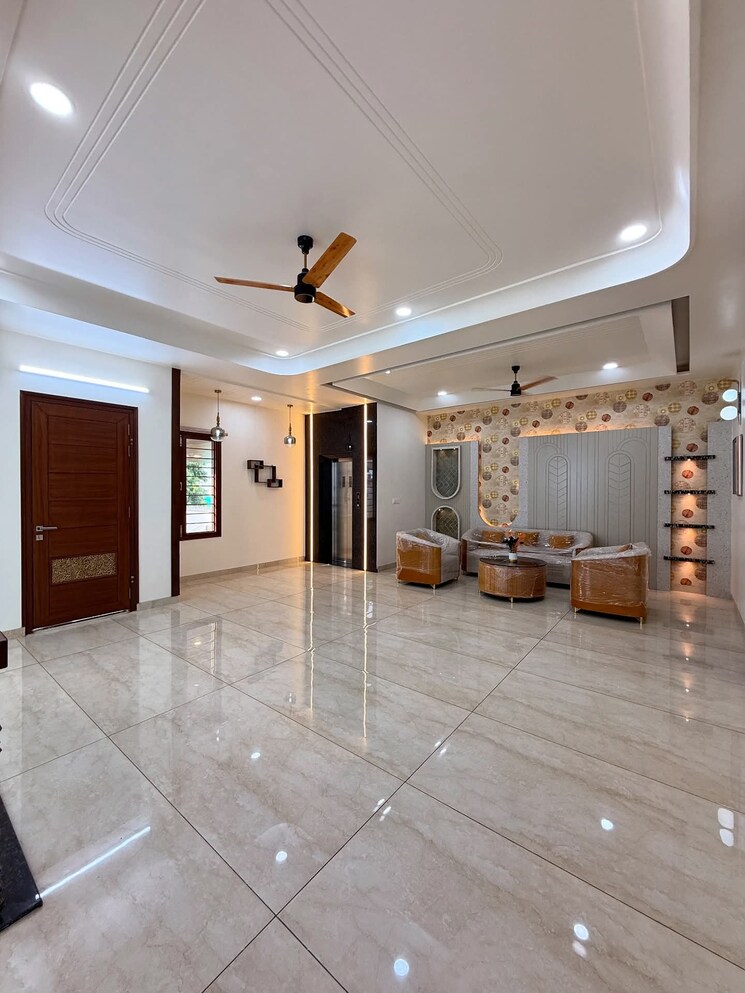 Living Room, dhawas 5 Bedroom 252 Sq.Yd. Independent House In Dhawas Jaipur 9121644