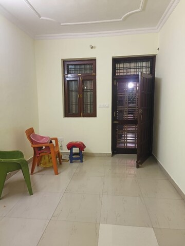 Living Room in 2 BHK Independent House at Gomti Nagar – for Rent