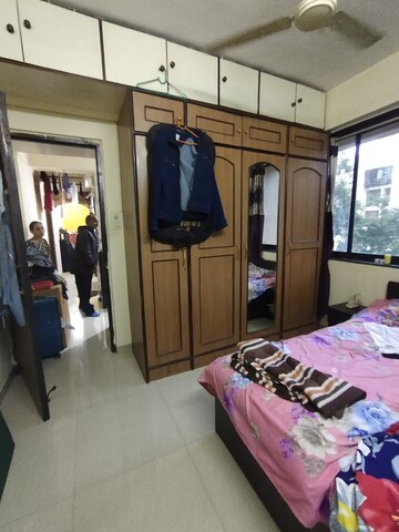 Furnished Amenities in 1 BHK Apartment at Hiranandani Princeton CHS, Powai – for Rent